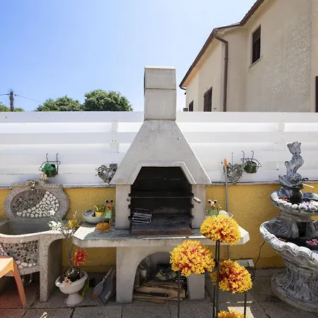 Дом отдыха Venus House With Pool *