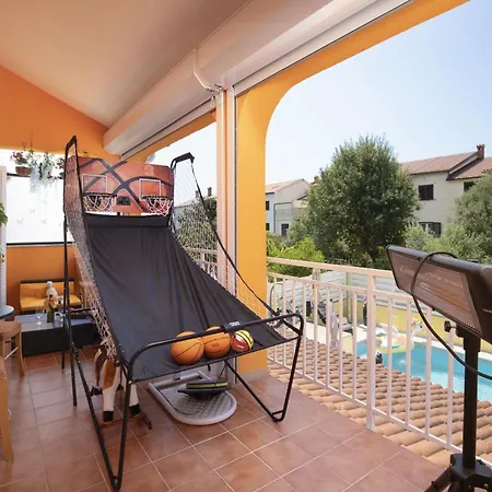 Дом отдыха House Venus With Heated Pool And Hot Tub Банджоле