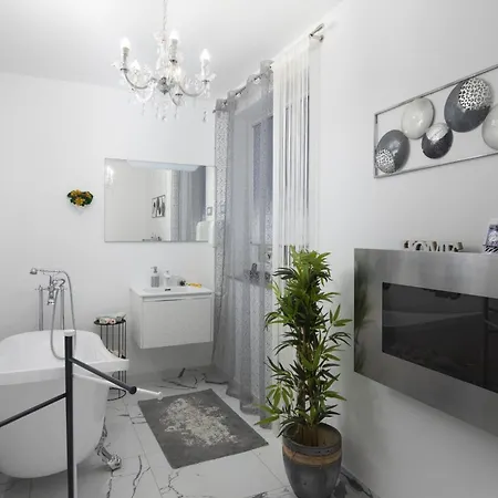 House Venus With Heated Pool And Hot Tub Дом отдыха *