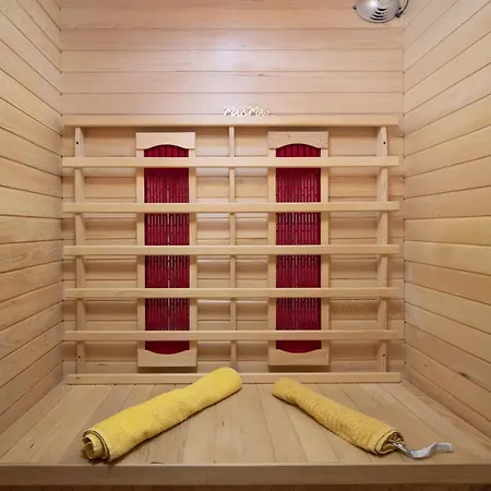 Дом отдыха House Venus With Heated Pool And Hot Tub Банджоле